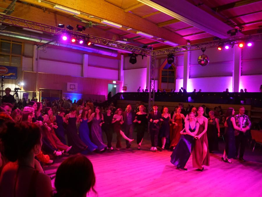 COCO-BAND bei Bälle & Galas – Weihnachtsball Ostthüringenhalle Schmölln 2024