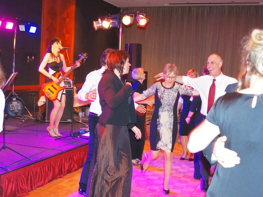 COCO-BAND bei Firmenfeiern – Leipzig 2015