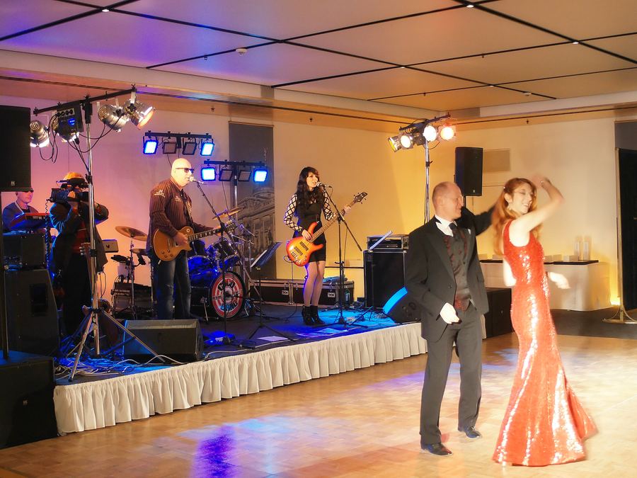 COCO-BAND bei Firmenfeiern – Dresden 2017