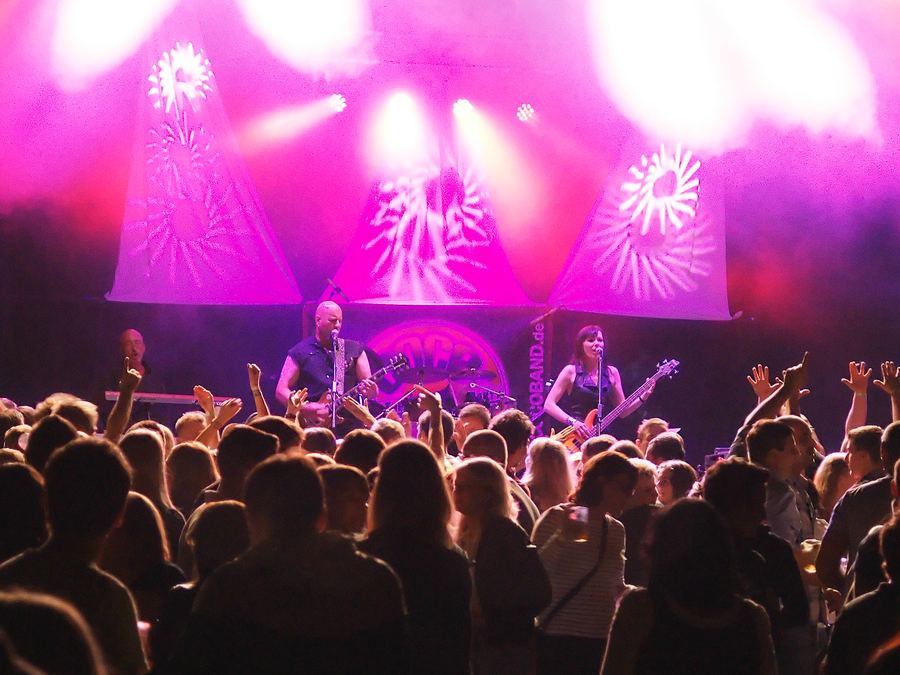 COCO-BAND bei Stadt- & Sommerfeste – Schlieben 2014