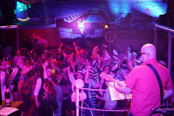 COCO-BAND live – Hartha 2018