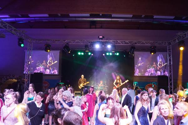COCO-BAND live – Weihnachtsball Ostthüringenhalle Schmölln 2024